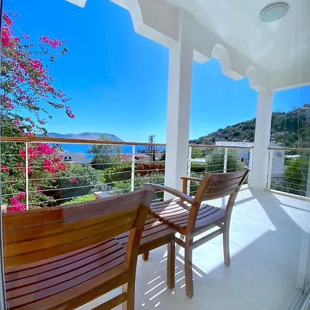 Akdeniz Villa *